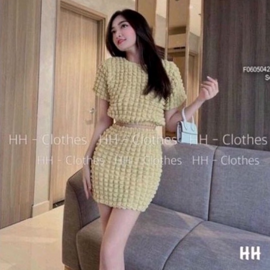 Sét áo Xốp croptop bo eo &amp; chân váy ôm tôn dáng. PC