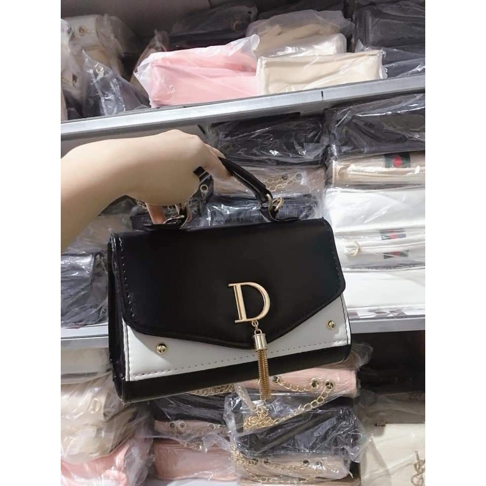 Free ship Xtra Túi đeo chéo nữ nhiều kiều xinh xắn sang chảnh cho bạn gái thoải mái lựa chọn.