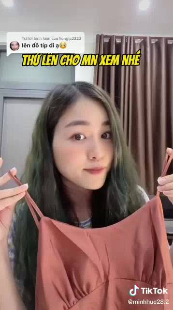 Đầm ngủ lụa satin 2 dây Váy ngủ sexy gợi cảm hở lưng điều chỉnh vòng 1 thoải mái M43 | BigBuy360 - bigbuy360.vn