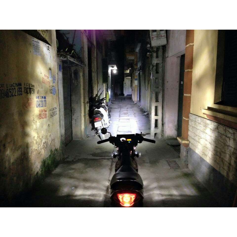 Đèn Fa-cos 2 led có râu tản nhiệt (sáng trắng-H4)