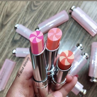 Son Dior Lip Glow to the max