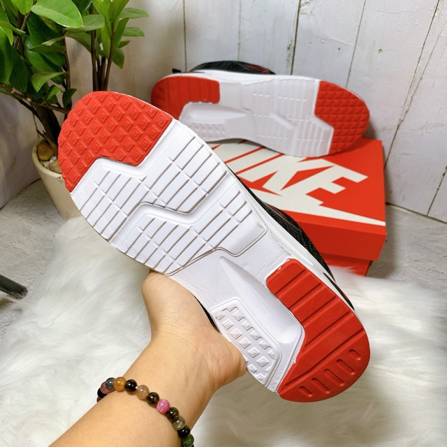 Giày sneaker nam loại đẹp êm nhẹ 613