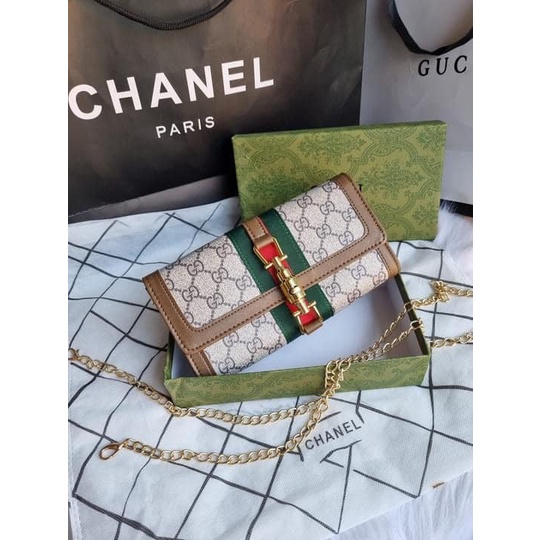 Ví Cầm Tay Gc Kèm Dây Xích Đeo Chéo Hàng Fullbox