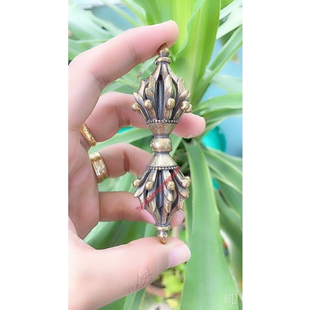 Chày kim cang 8 chấu mật tông