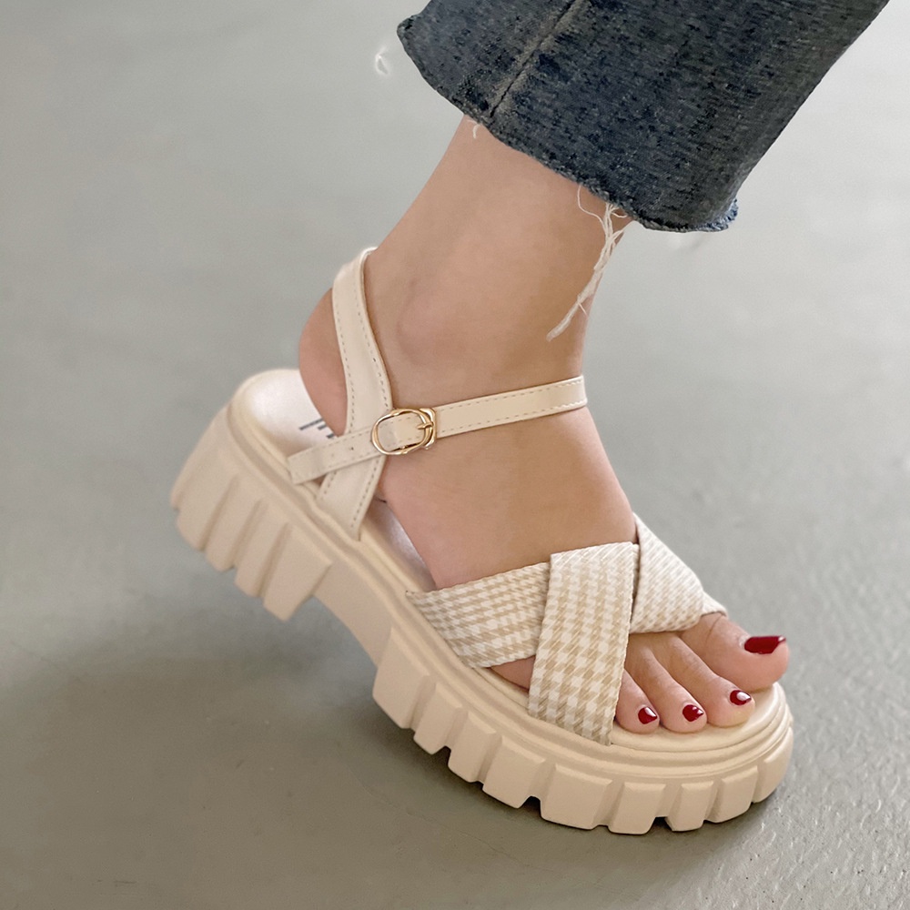 Giày Sandal Nữ giayBOM Đế Cao 4 phân B1308