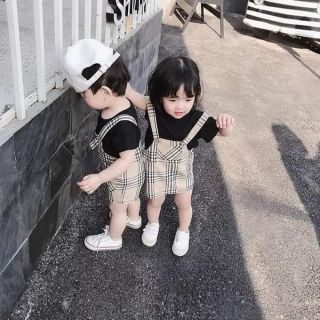 Combo 2 set yếm kèm áo phông cho bé