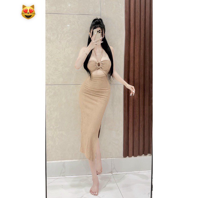 Đầm gânyếm khoen ngực trơn ôm body xẻ tà mới cực sexyyy