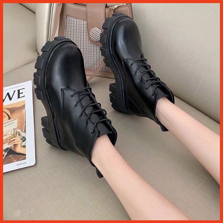 Giày Bốt Nữ Cổ Thấp Dáng Hàn Quốc Siêu Hot Giày Bốt Chiến Binh | BigBuy360 - bigbuy360.vn