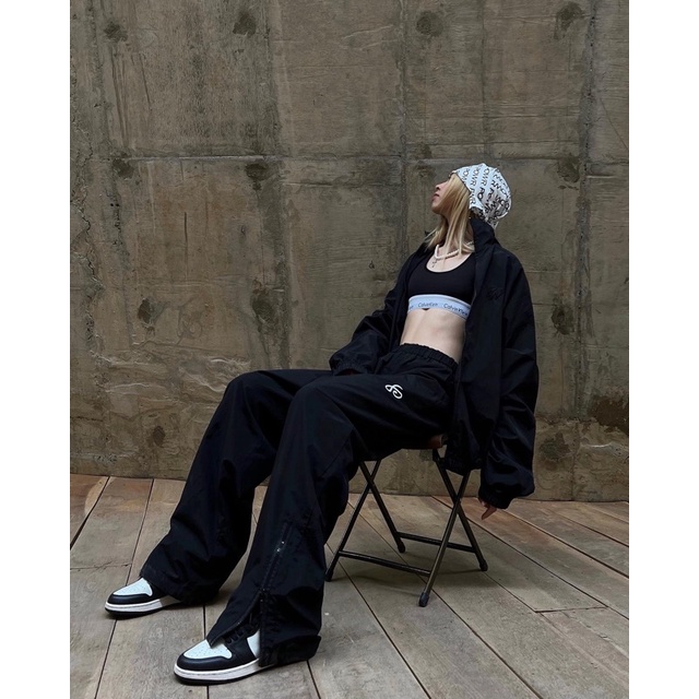 QUẦN DÙ UNISEX LOGO ZIPPER PANTS