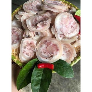 giò heo rút xương