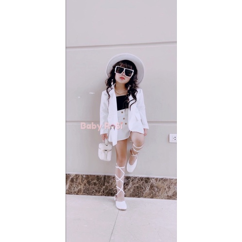 Chân váy chữ A nút vàng cho bé