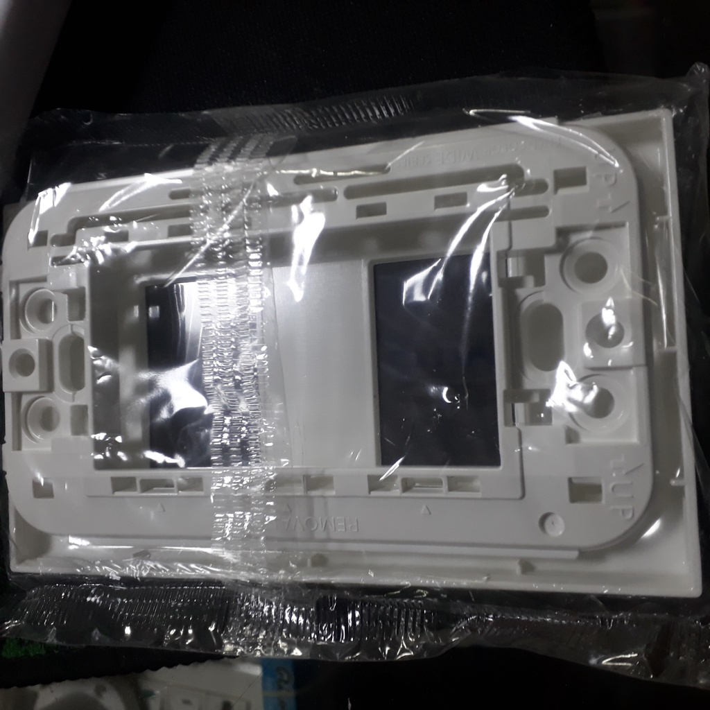 MẶT 2THIẾT BỊ PANASONIC WIDE