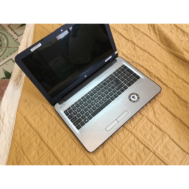 Laptop HP15 thời trang văn phòng đẹp tinh khôi SSD nhanh xé gió | BigBuy360 - bigbuy360.vn
