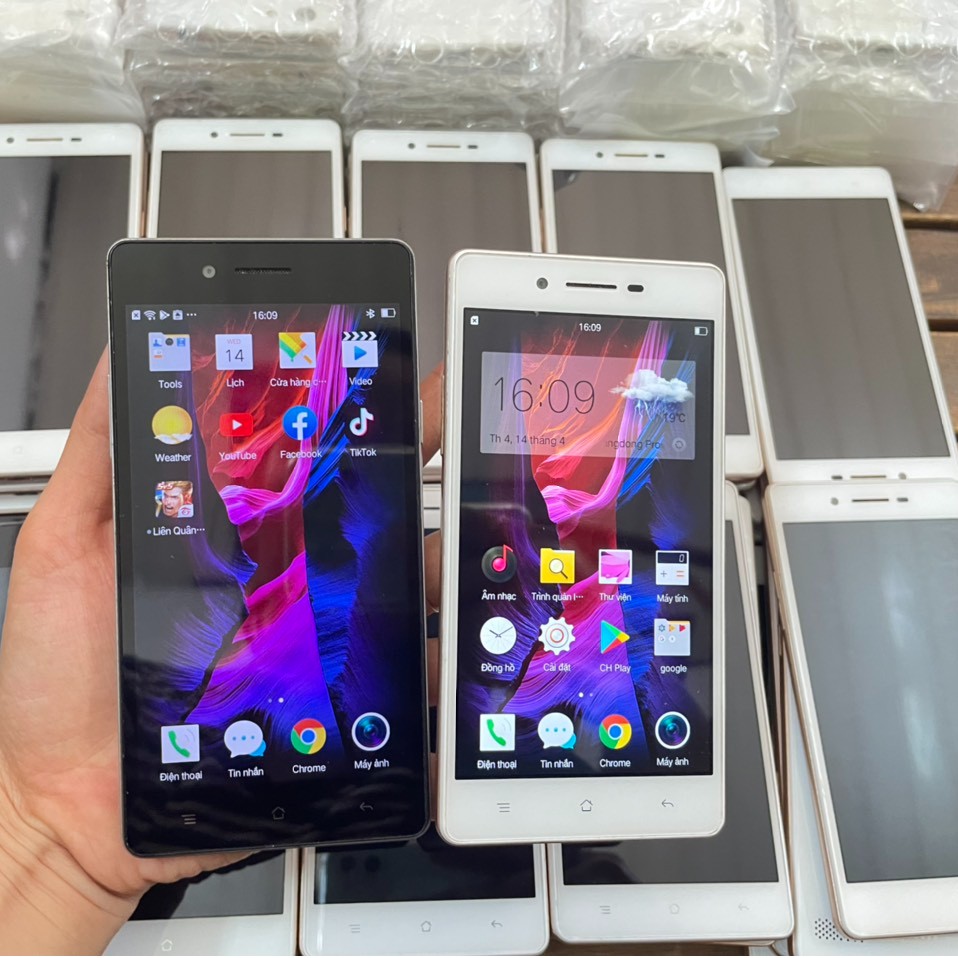 Điện thoại cảm ứng OPPO A33 - Thời trang, lịch lãm