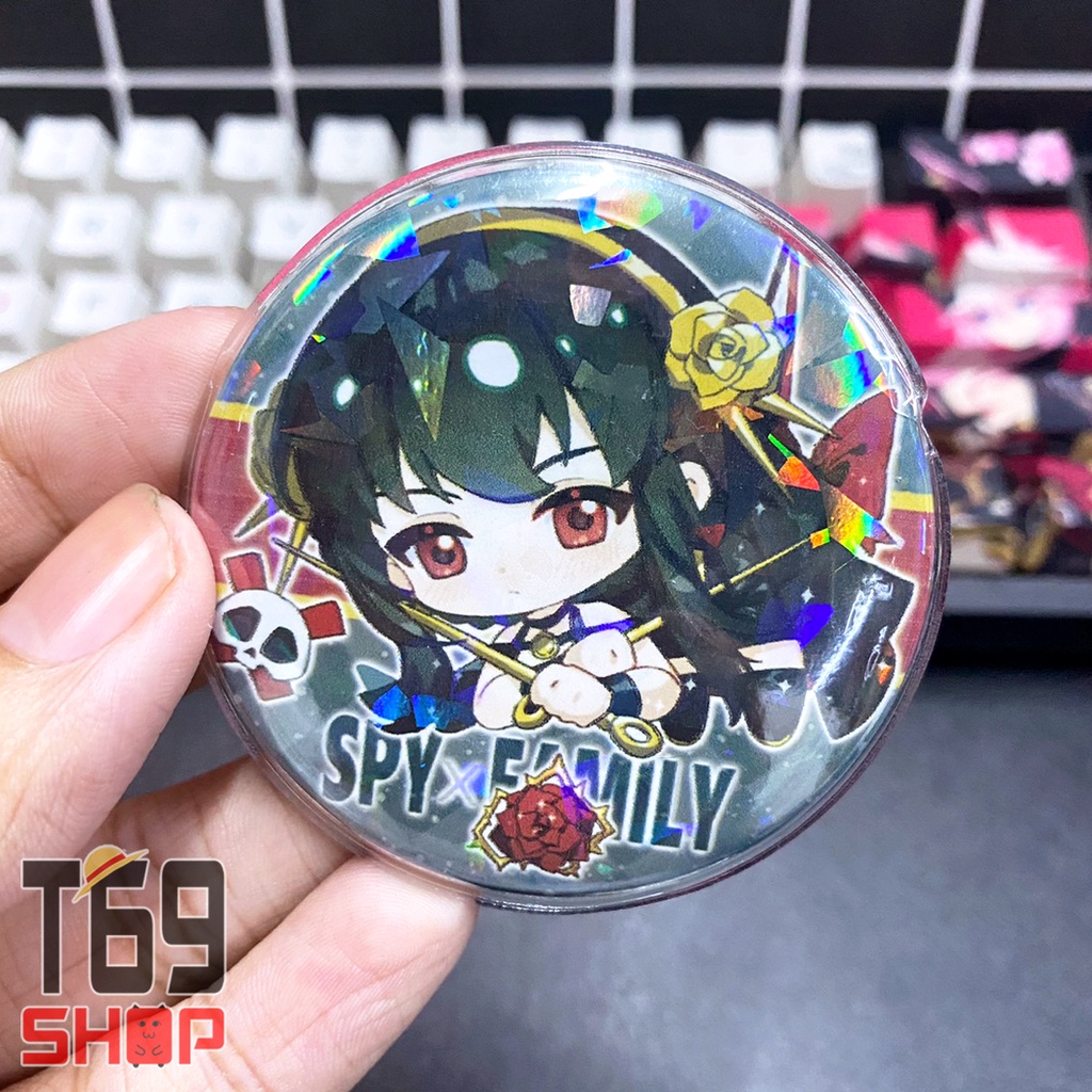 Huy hiệu anime Spy x Family có hiệu ứng lấp lánh