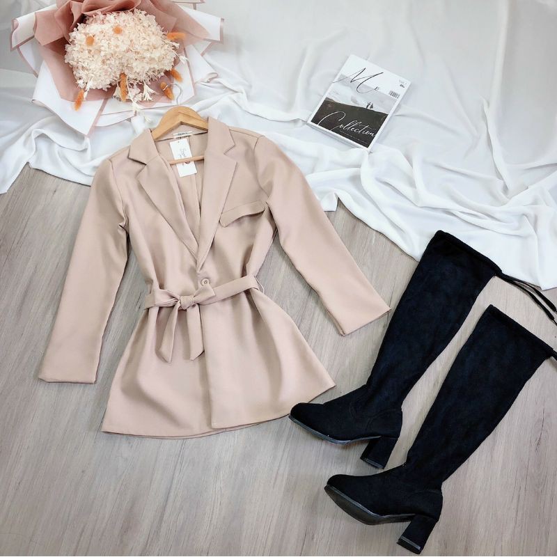 Áo khoác vest dáng dài (tặng dây cột eo)phôm cực chuẩn.