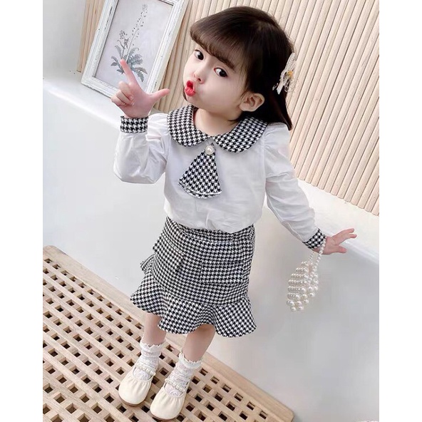 Set áo sơ mi cho bé gái kèm nơ phối chân váy kẻ siêu đẹp cho bé tới trường Babi mama HS01