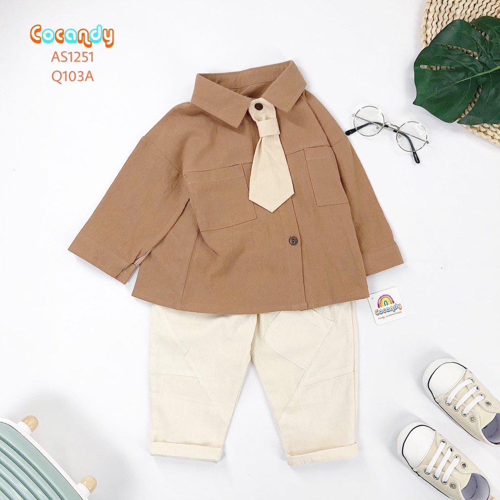 Set đồ cho bé -Áo sơ mi dài tay nâu 2 túi và quần kaki be cho bé của COCANDY mã AS125175, Q103A( chưa kèm cà vạt)