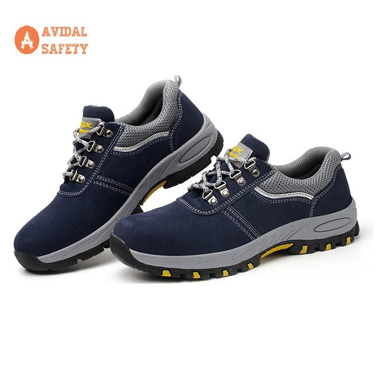 Giầy Bảo Hộ Lao Động Nam Cực Kì Cá Tính Phong Cách Đế Sắt, Mũi Bọc Sắt Dáng Thể Thao | BigBuy360 - bigbuy360.vn