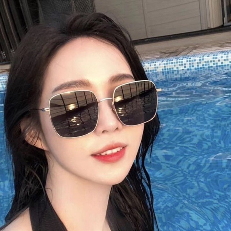 Kính Mát Gọng Vuông Chống Tia UV400 Thời Trang