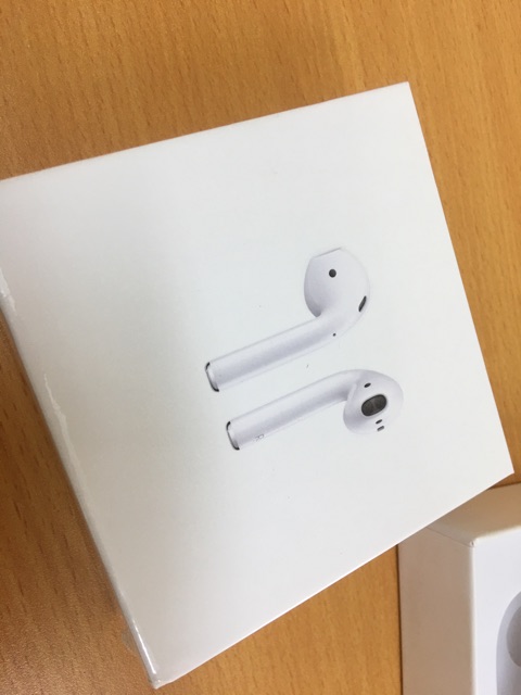 Tai nghe AirPods 2 Apple Trắng hàng 2019 xách tay chính hãng, nguyên seal, chưa active