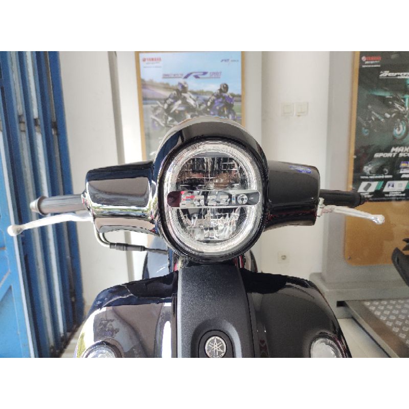 Ốp Bảo Vệ Đèn Pha Xe Máy Yamaha fazzio M28