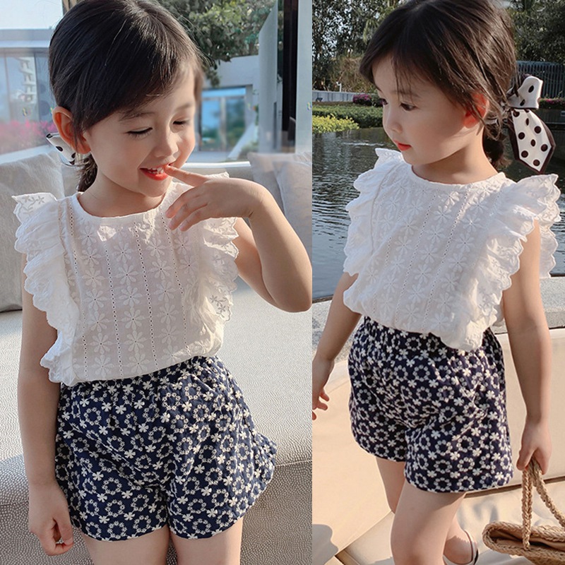 Set Áo Sát Nách Phối Ren + Quần Short In Hoa Cho Bé Gái