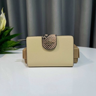 Ví C0ach ngắn Medium Corner Zip Wallet siêu cưng