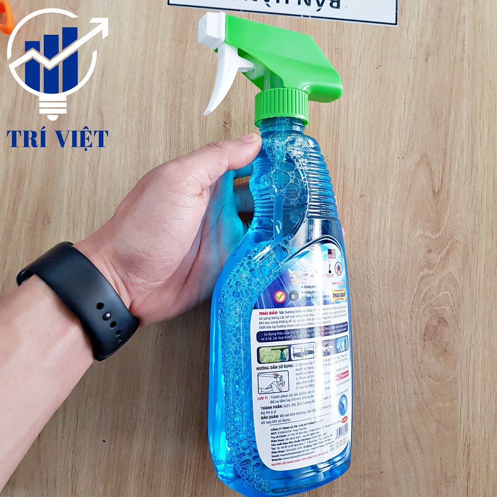 Nước lau kính Thái Bảo: Không vệt sọc, chống bám bụi, xịt kính trong suốt trong tích tắc (650ml)