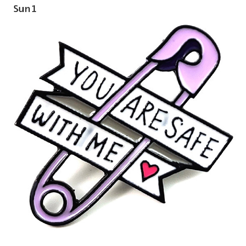 Sun1 &gt; Ghim Cài Cứng Ba Lô / Áo Khoác / Balo Họa Tiết You Are Safe With Me An Toàn Cho Cặp Đôi Nam Nữ well