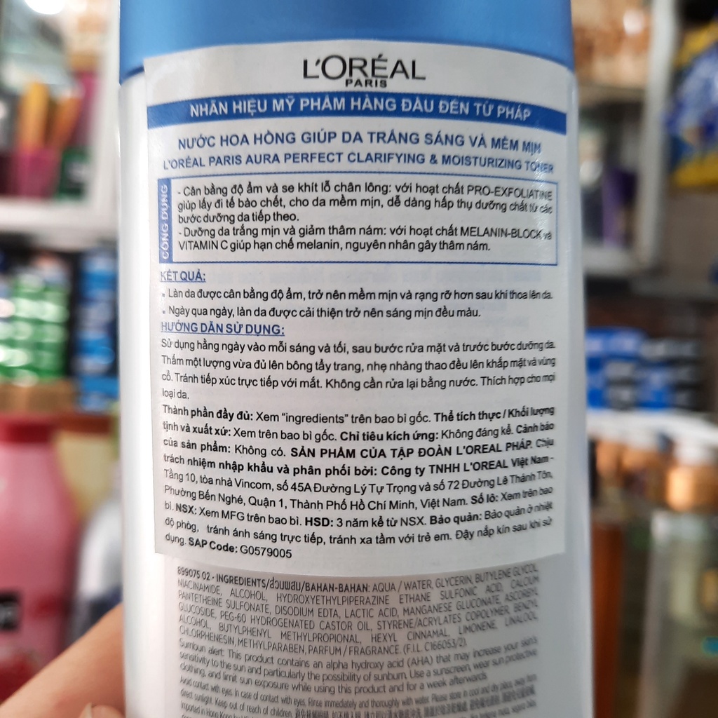 Nước hoa hồng se khít lỗ chân lông và trắng mịn da L'Oreal Paris Aura Perfect 200ml
