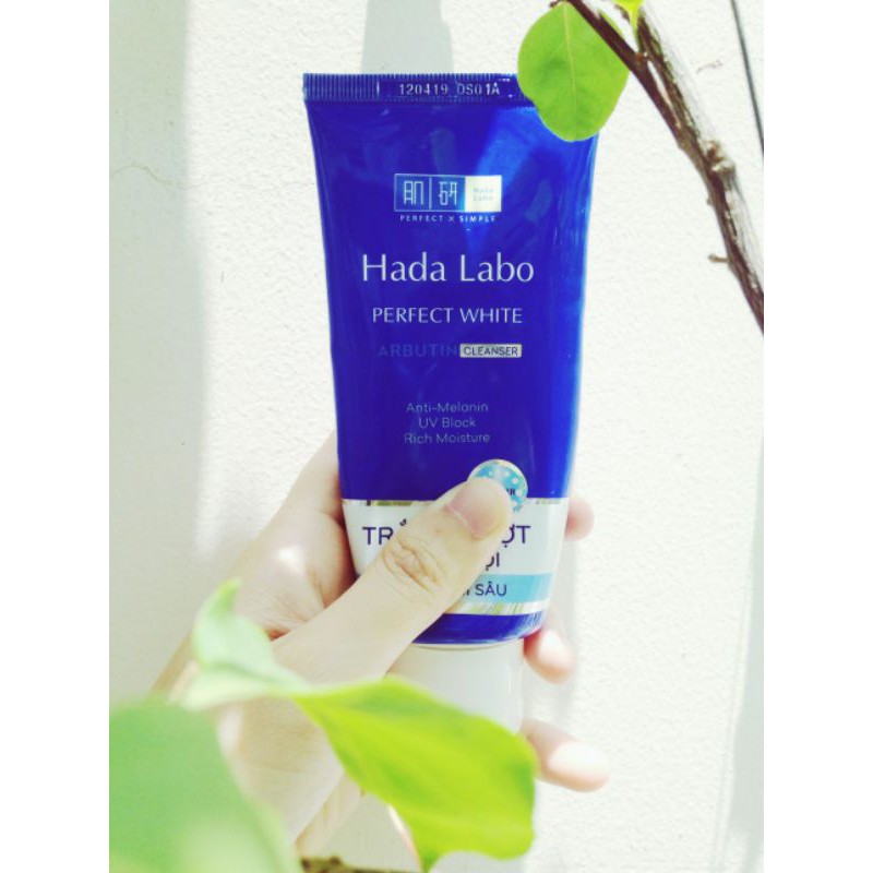 Sữa Rửa Mặt Dưỡng Sáng Da HADA LABO PERFECT WHITE ARBUTIN CLEANSER 80g (tuýp xanh)