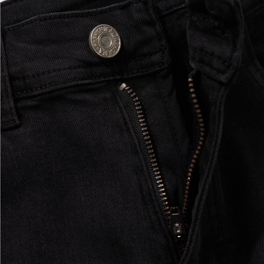 Quần Jean Nam Đen Rách ATINO Chất Liệu Jean Pha Spandex Form Slim-Fit QJ1.1037