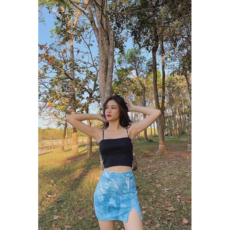 CHÂN VÁY GÂN XẺ - KHÔNG XẺ