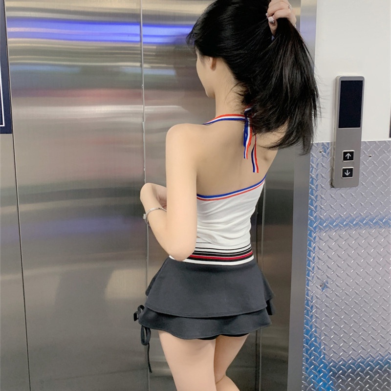 Bộ Áo Camisole + Chân Váy Ngắn Lưng Thấp Dễ Thương