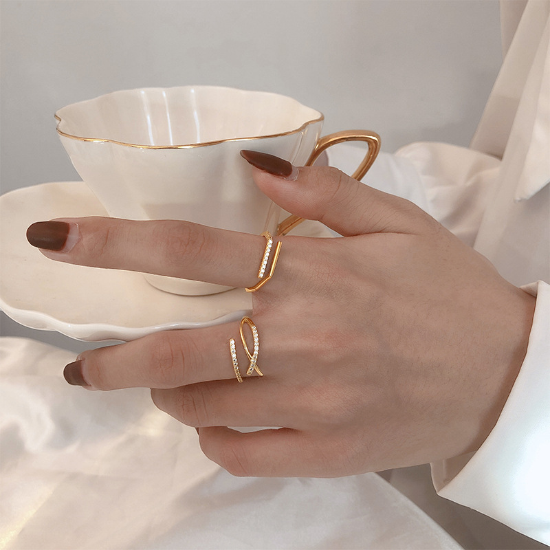 Nhẫn Xi Mạ Bạc S925 Đính Đá Zircon Thanh Lịch