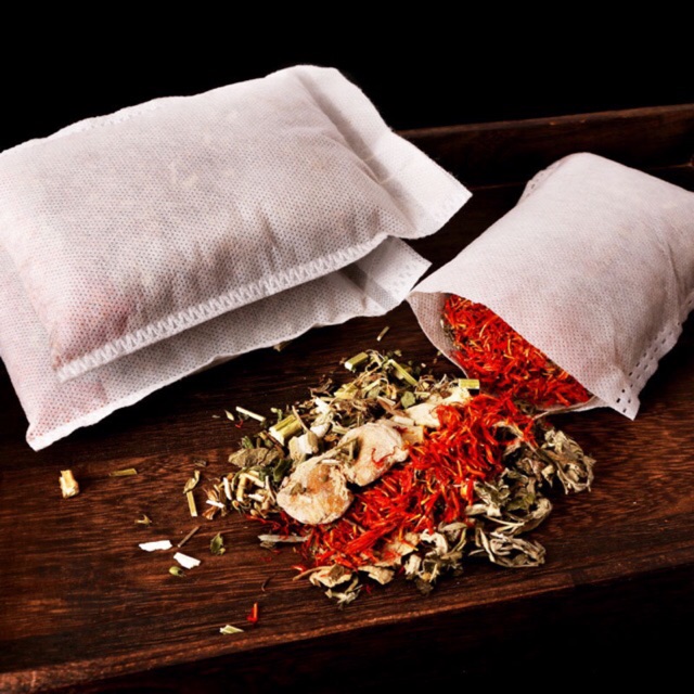 [Mã FMCGLOC giảm 5% đơn 250K] 10 loại Thảo dược ngâm chân 30 gói/bịch | BigBuy360 - bigbuy360.vn