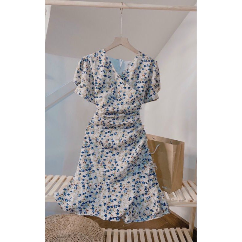 Đầm hoa nhí cổ tim chíp bên hông phối bèo đuôi cá xinh xắn, đầm đi chơi, đi tiệc | BigBuy360 - bigbuy360.vn