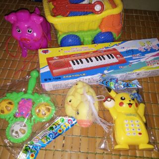 Combo đồ chơi 200k