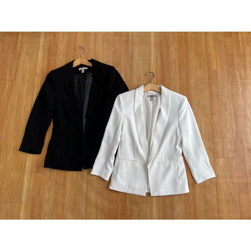 Áo blazer H-M dư xịn - sẵn 02 màu Đen + Trắng không khuy