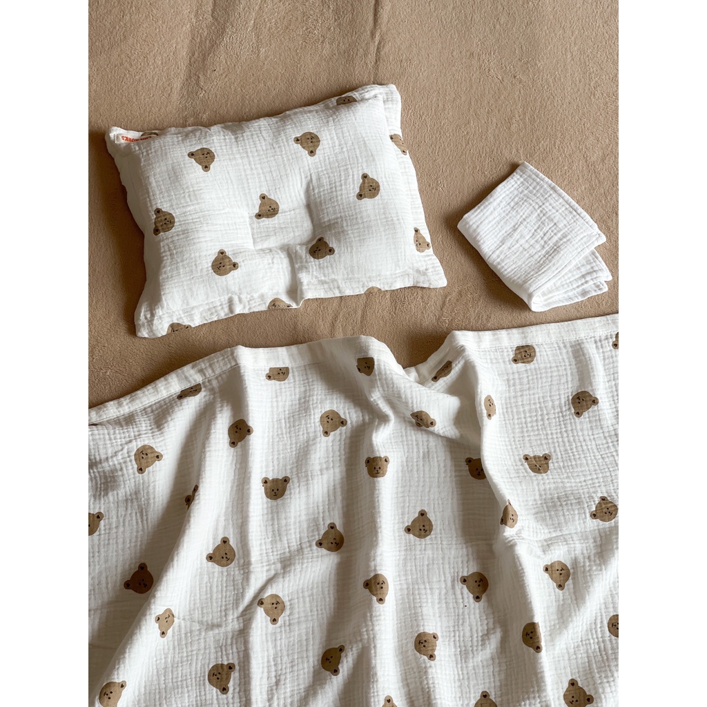 Bộ Chăn gối xô muslin cao cấp organic Chipmunks 4 lớp cho bé thấm hút nhanh, không gây kích ứng da nhiều họa tiết