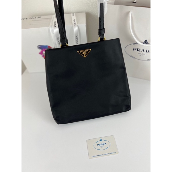 Túi xách/đeo vai dáng công sở logo thương hiệu Prada cao cấp màu đen trơn
