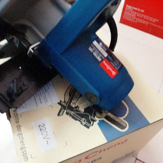 MÁY CƯA CẦM TAY