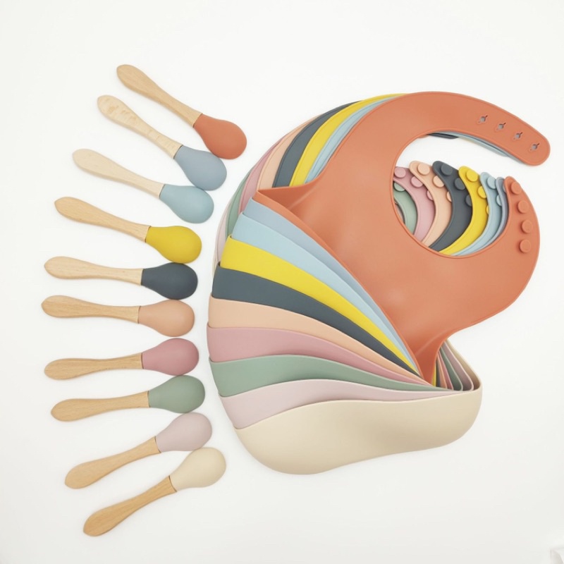 Yếm silicon cho bé ăn dặm