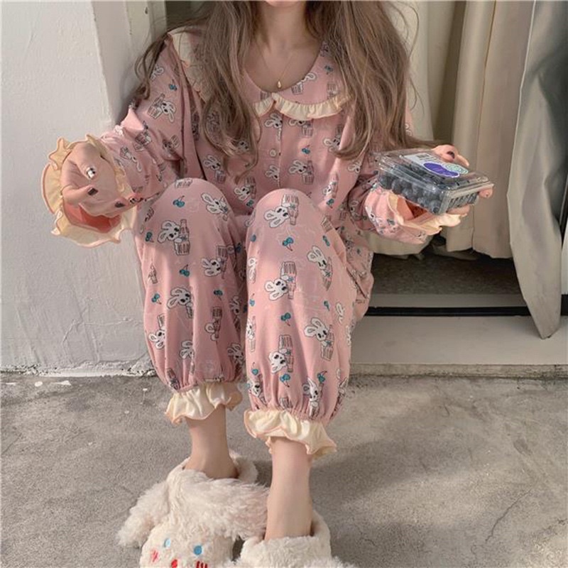 Bộ đồ ngủ nữ tay dài cổ bèo màu hồng hình thỏ bo chân chất thun cotton dễ thương | BigBuy360 - bigbuy360.vn