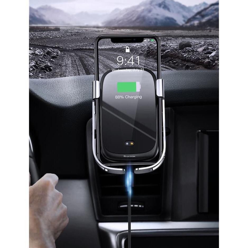 Giá đỡ điện thoại kiêm sạc không dây trên ô tô BASEUS ROCK-SOLID VEHICLE