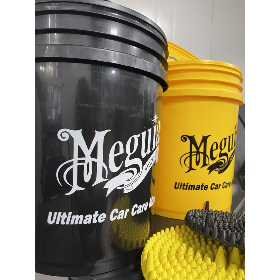 Meguiar's Xô nhựa đựng xà phòng, nước rửa xe tiện lợi có sẵn tấm lọc cát - Bucket Car Wash For Water Ànd Suds, 5 gallon