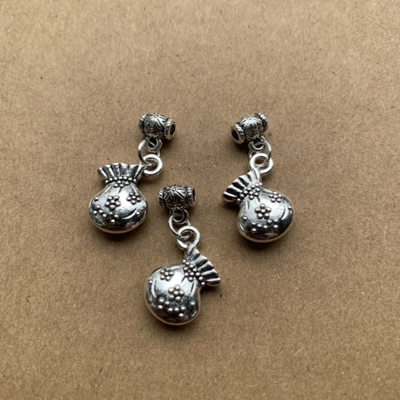 GIÁ BUÔN  Charm treo túi tiền cực xinh - PL128