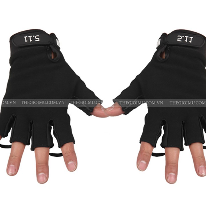 Găng tay cụt ngón đi xe máy màu đen, đủ size, chất liệu mỏng mát tay