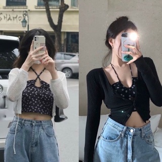 Set áo croptop áo yếm hoa cúc kèm khoác đen